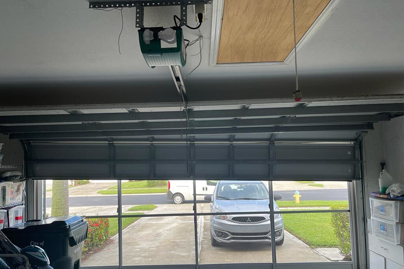 A Chamberlain garage door opener device